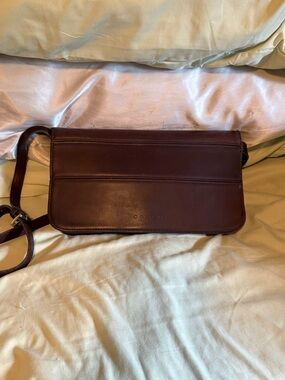 Vintage Coach crossbody